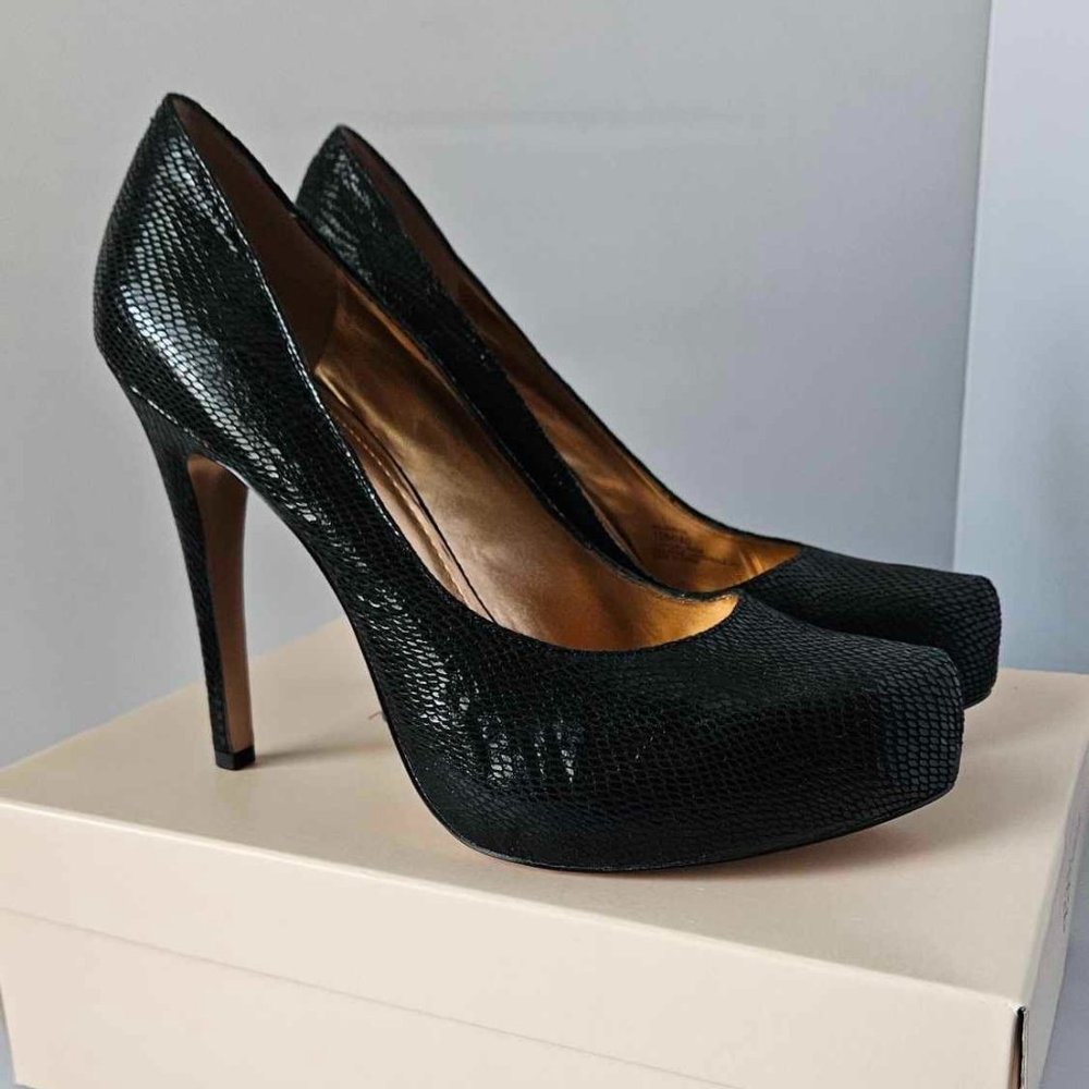 BCB Generation Women's Black Parade Platform Pump Sz 10